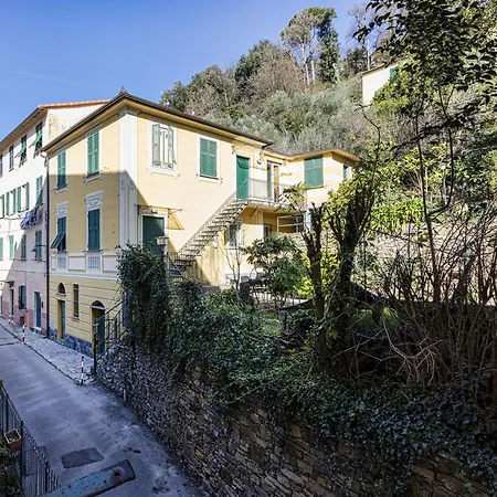 Hills By Wonderful Italy * Camogli